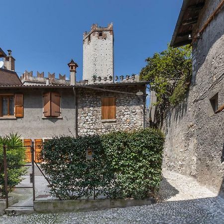 Picalof Apartments Malcesine Bagian luar foto
