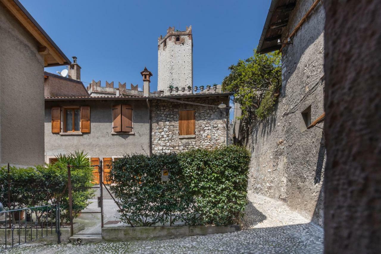 Picalof Apartments Malcesine Bagian luar foto