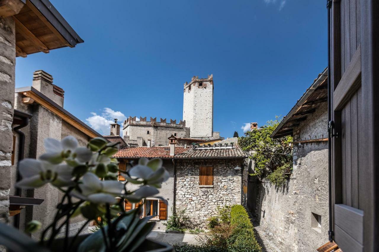 Picalof Apartments Malcesine Bagian luar foto