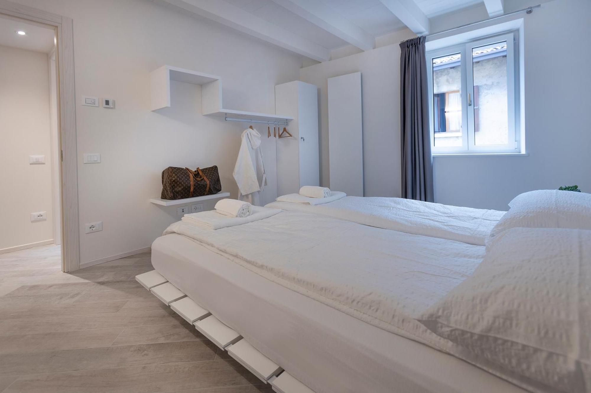 Picalof Apartments Malcesine Bagian luar foto