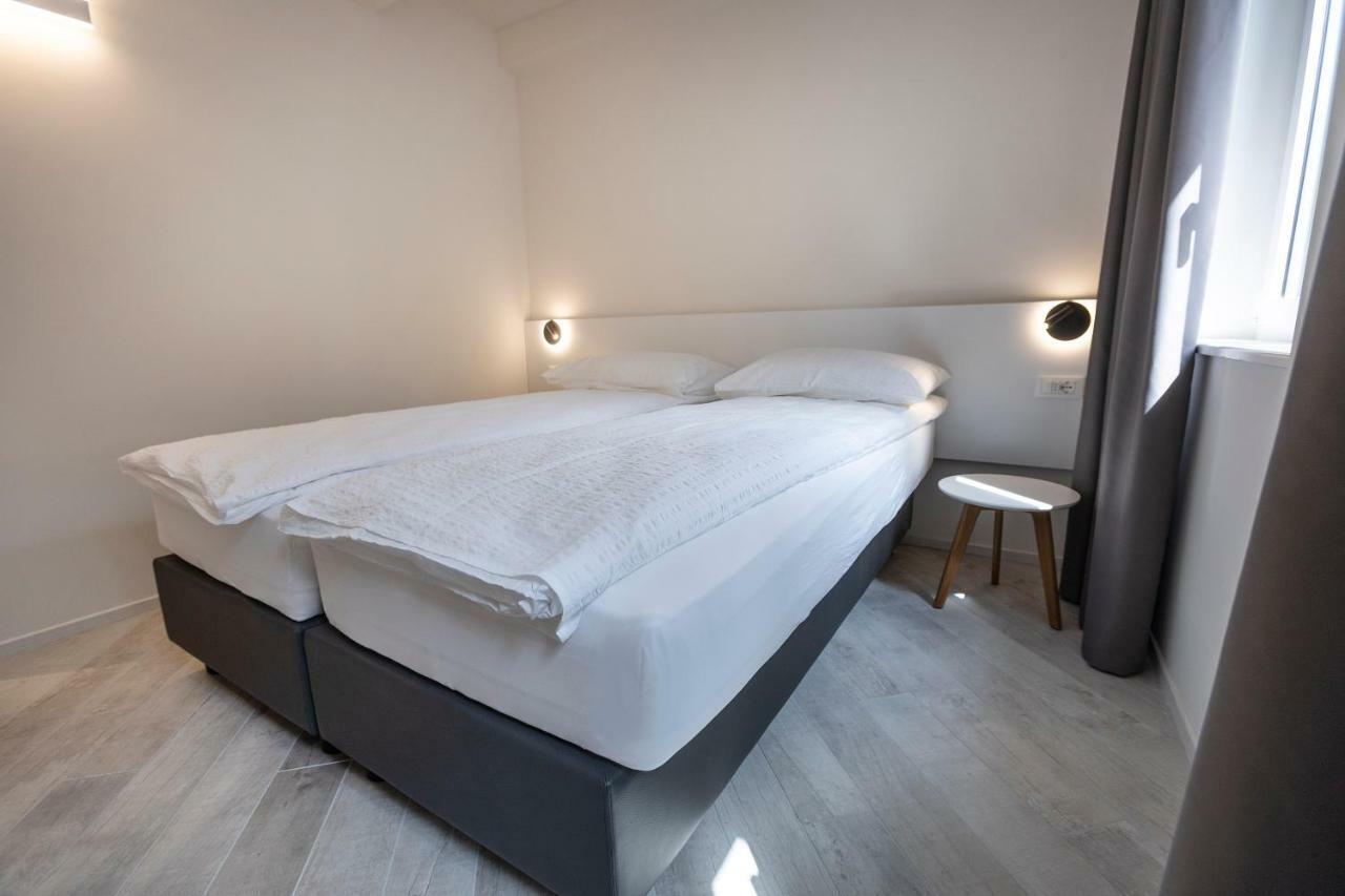 Picalof Apartments Malcesine Bagian luar foto