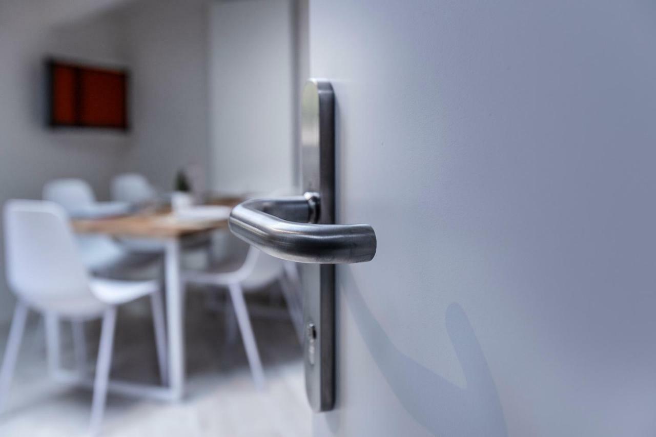 Picalof Apartments Malcesine Bagian luar foto